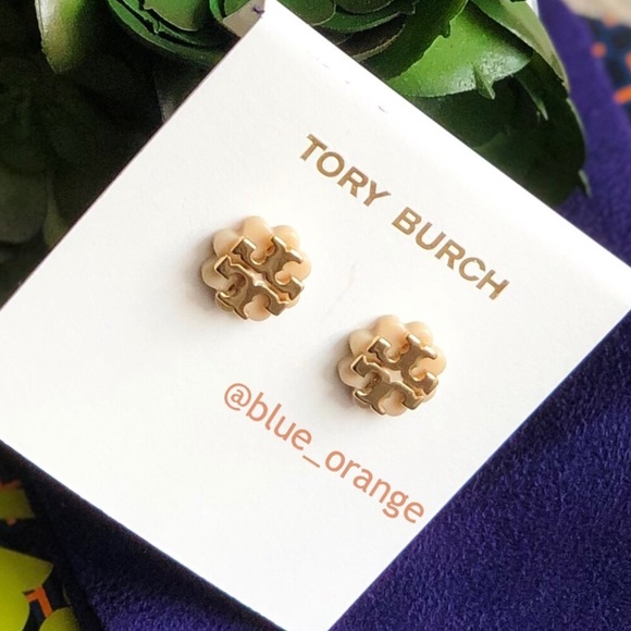 Tory Burch Jewelry New Logo Flower Resin Stud Earrings Poshmark